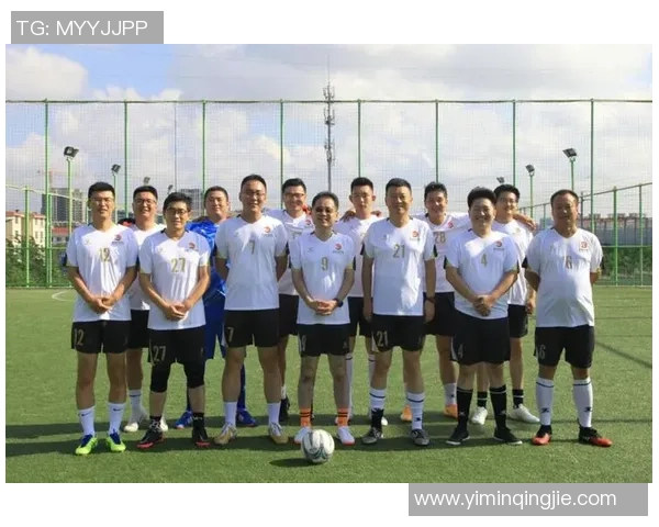 北京足球队在锦标赛中的团队协作表现分析与评价